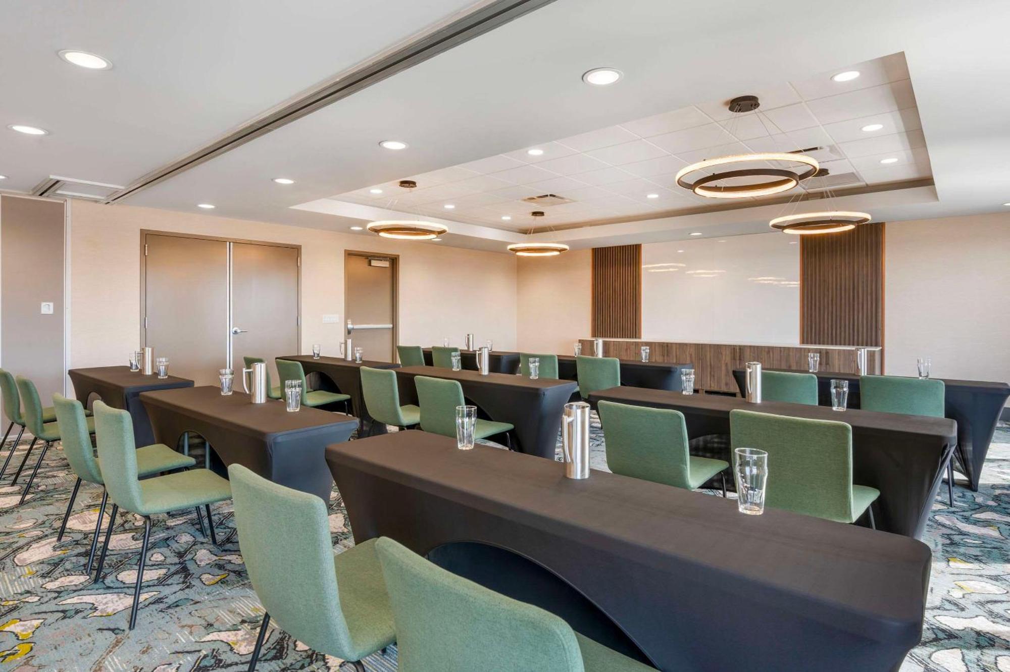 Cambria Midtown Hotel 4*
