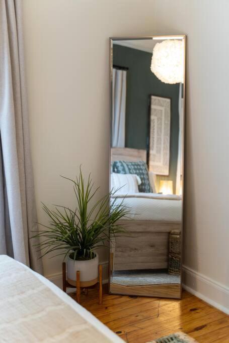 Apartment Sleep 8 In Our Cozy Colonial 2miles From Broadway Nashville