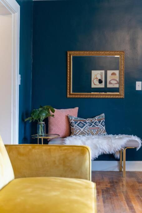 Apartment Sleep 8 In Our Cozy Colonial 2miles From Broadway Nashville