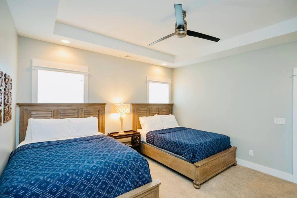 Views, Under 2mi Broadway, Gated Parking *