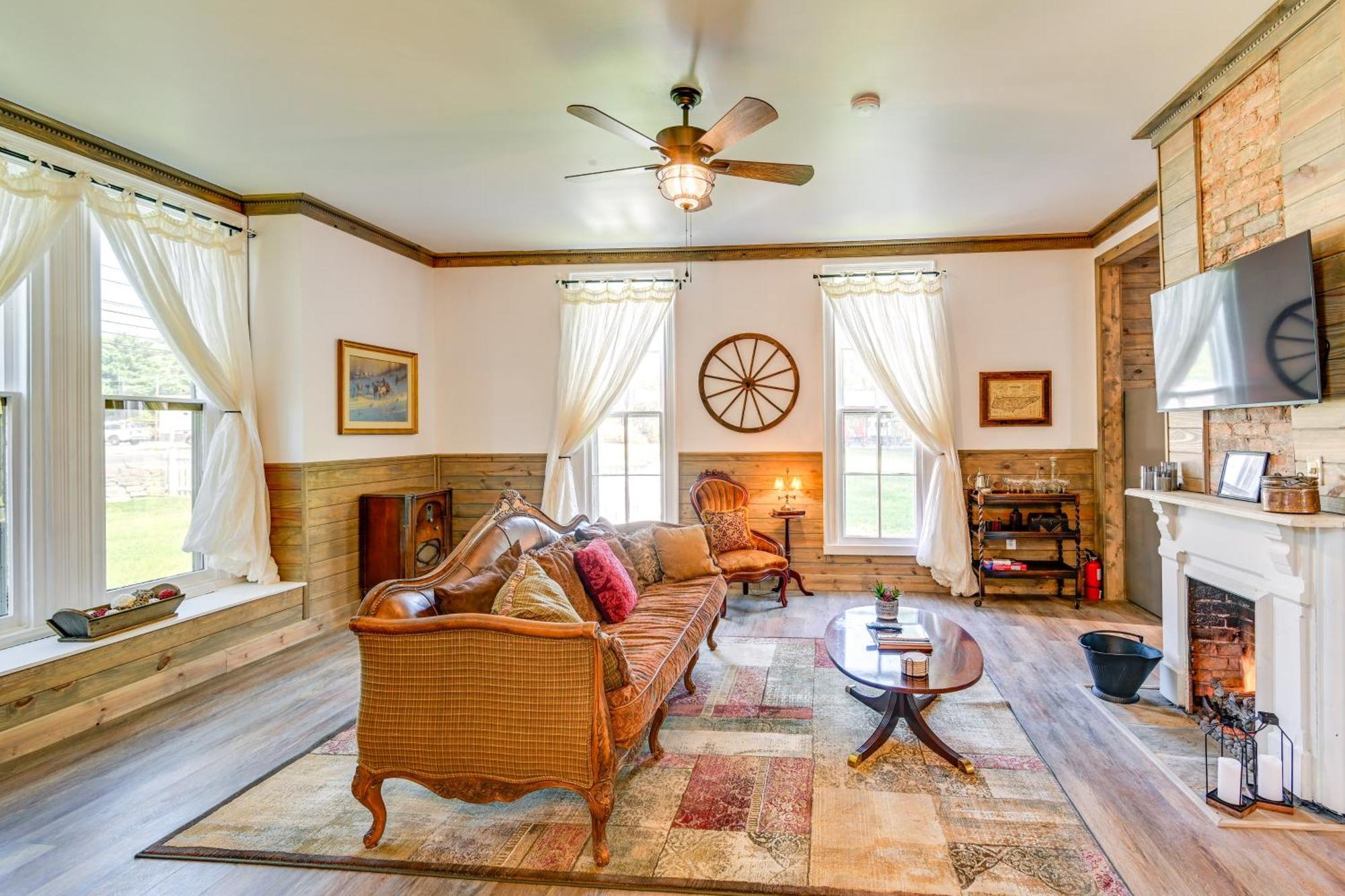 Holiday home Bright Whites Creek 12 Mi To Dtwn Nashville! *