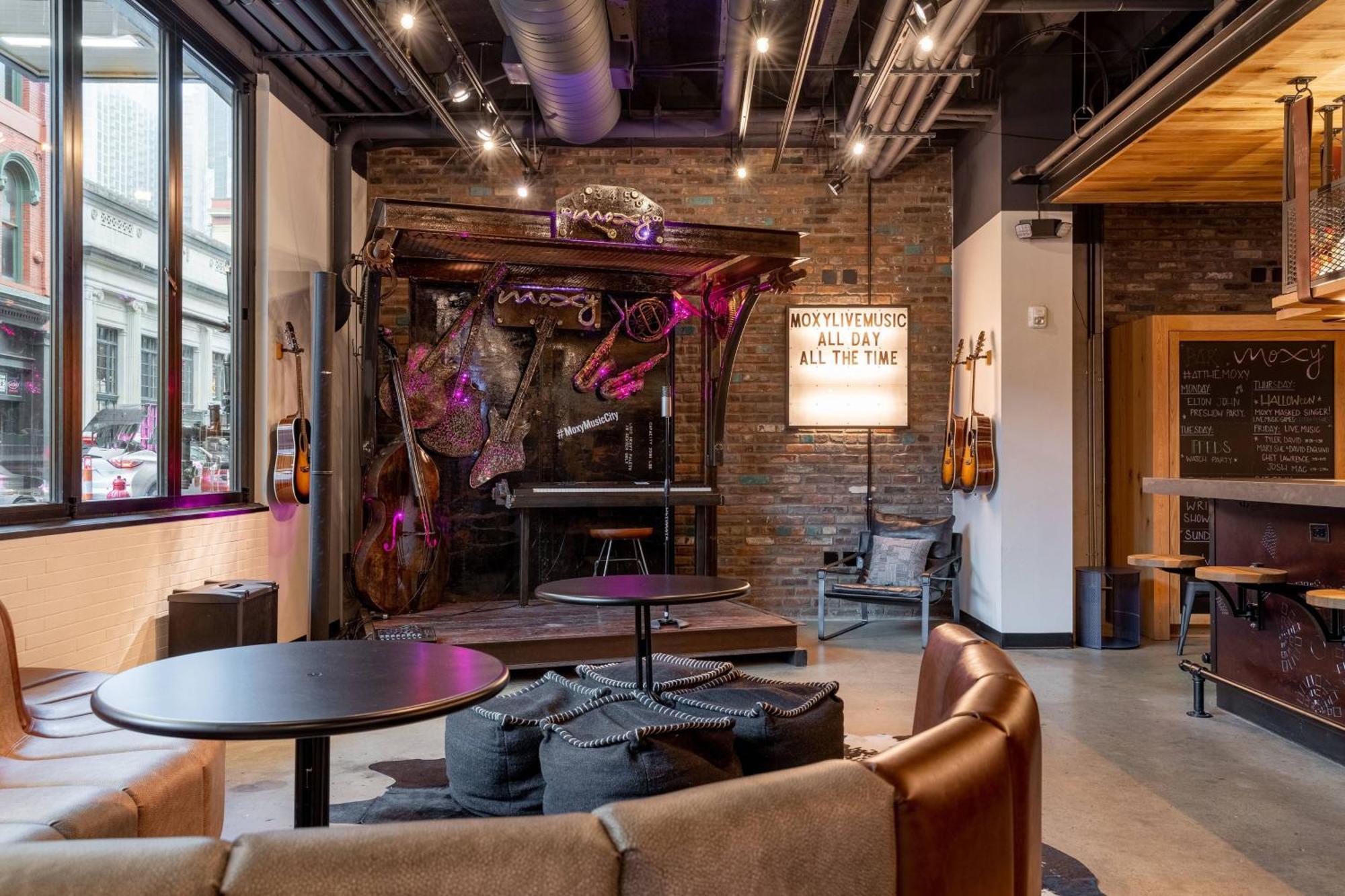 Moxy Downtown Hotel