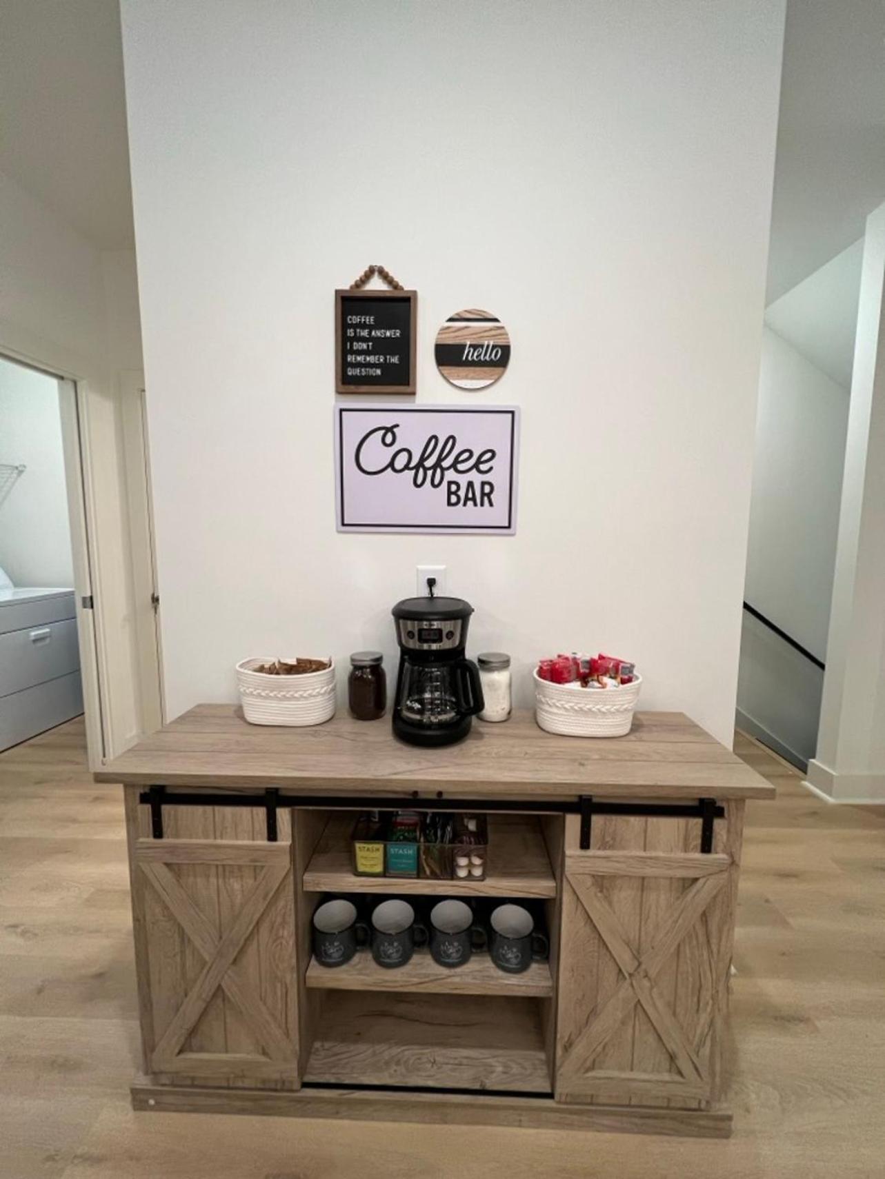 Holiday home 5 Min To Broadway Game & Ping-pong Parking Nashville