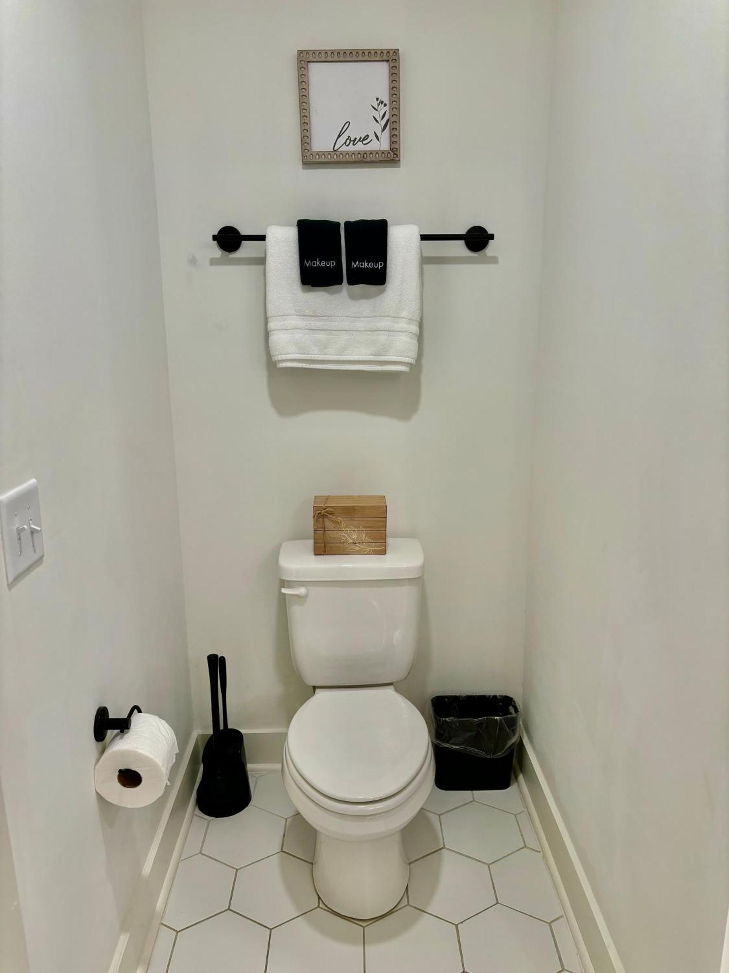 5 Min To Broadway Game & Ping-pong Parking Holiday home *