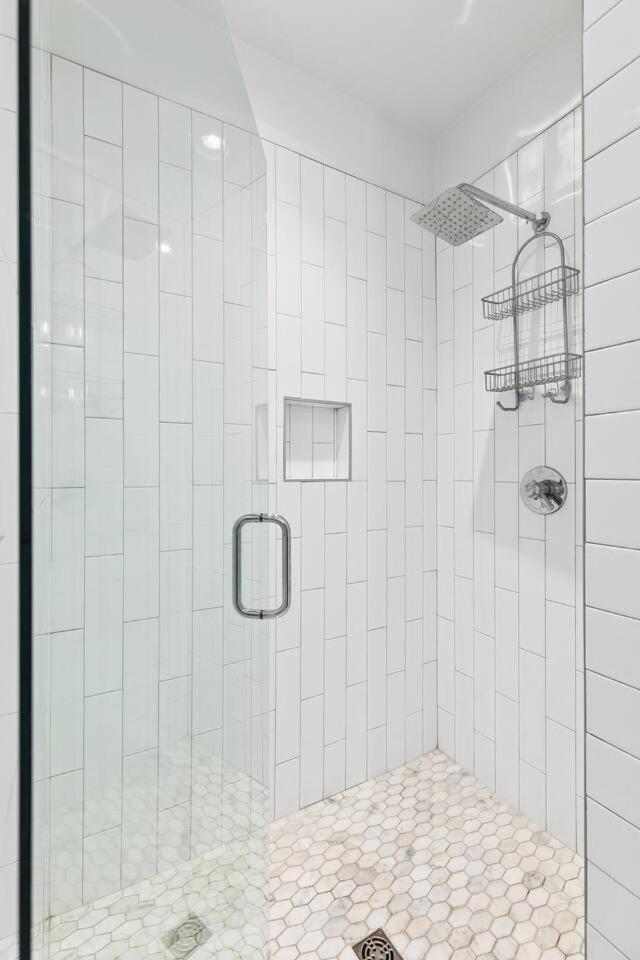 Rooftop Deck Firepit And Garage Walk To 12 South And Restaurants Holiday home *