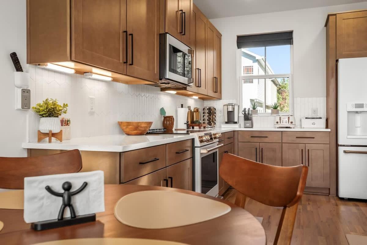 Holiday home Walkable East With Rooftop
