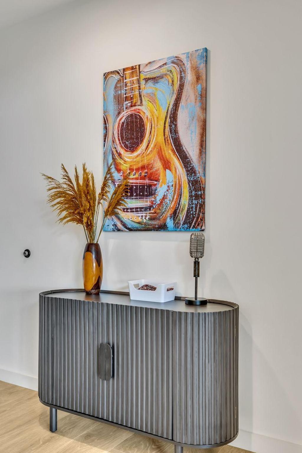 - 635 7th Ave S Unit 610