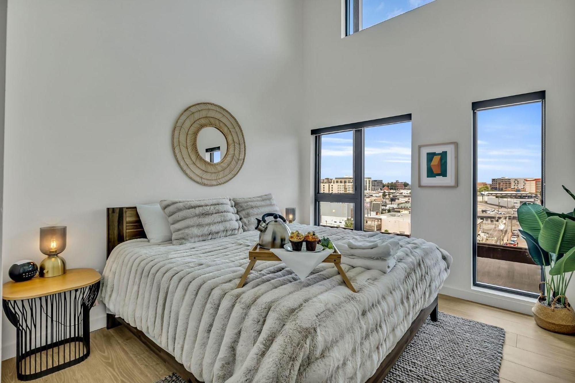 - 635 7th Ave S Unit 610 Holiday home