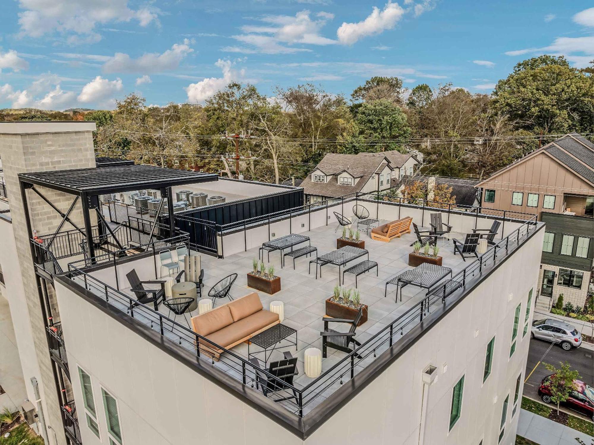Apartment Rooftop Views Stylish Decor Nash Downtown Access Nashville