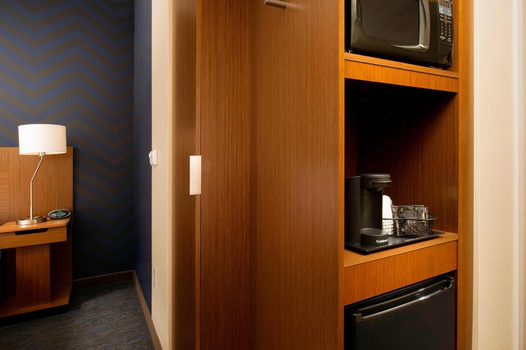 Hotel Fairfield And By Marriott Downtown/the Gulch Nashville