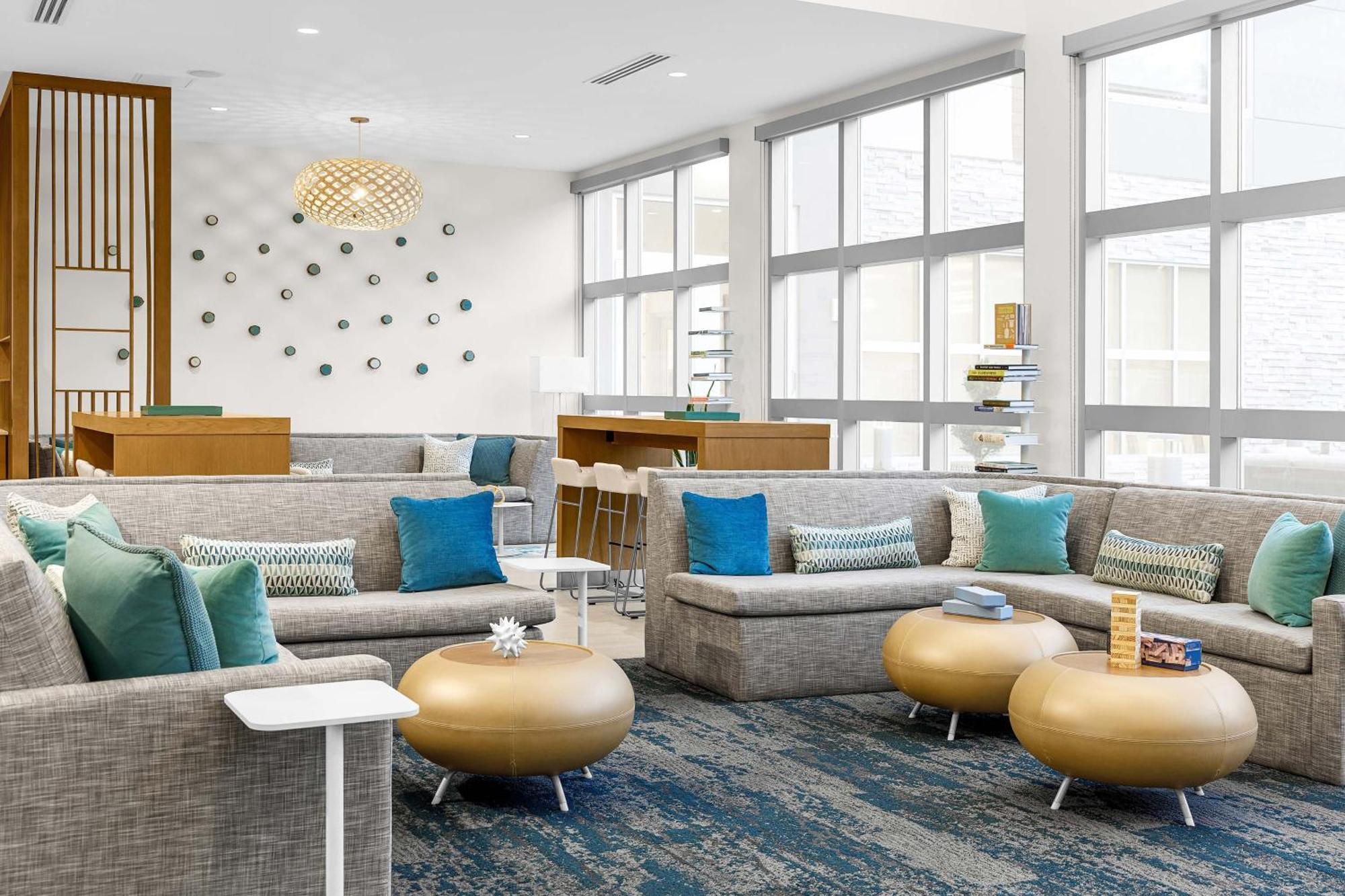 Element Airport Hotel Nashville