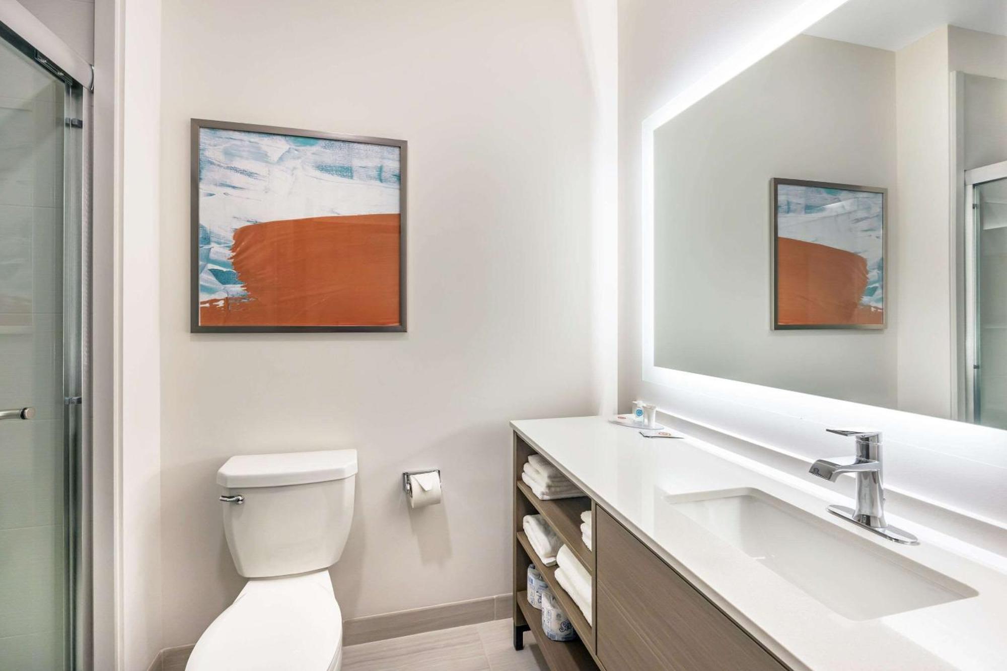 Comfort & Bellevue Hotel 2*