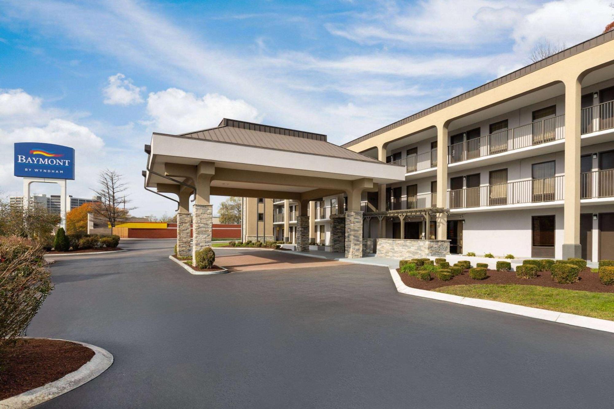 Baymont By Wyndham Airport Hotel