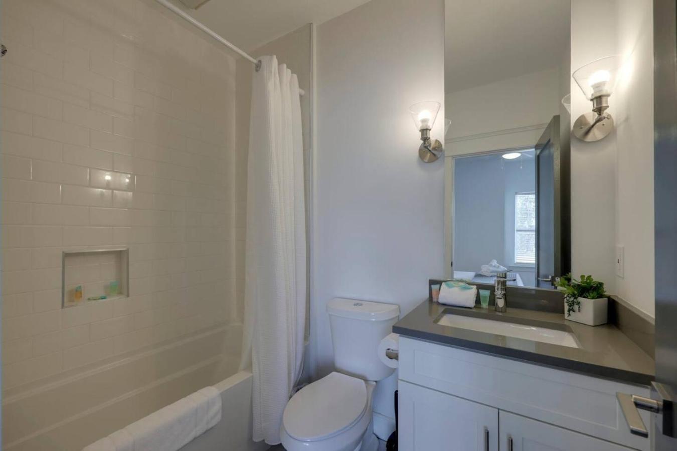 Holiday home Two Side By Side Townhomes West Luxury *