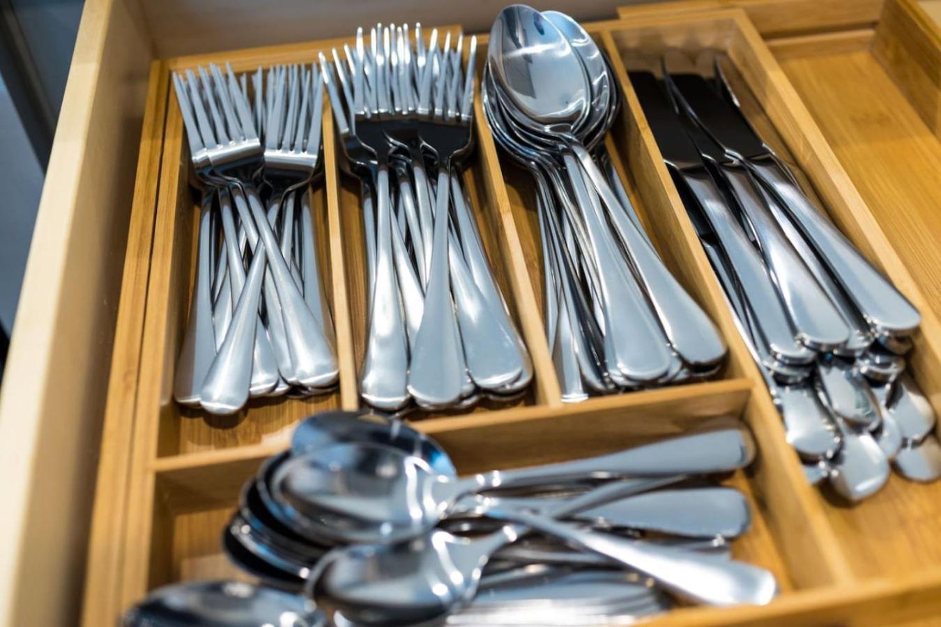 East Beauty Minutes To Downtown *