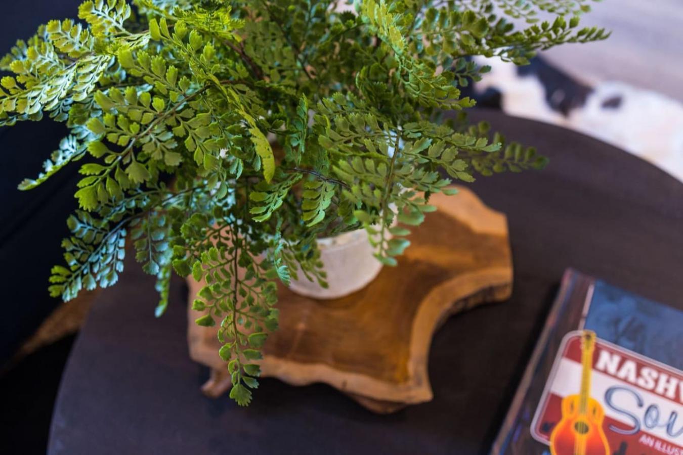 East Beauty Minutes To Downtown