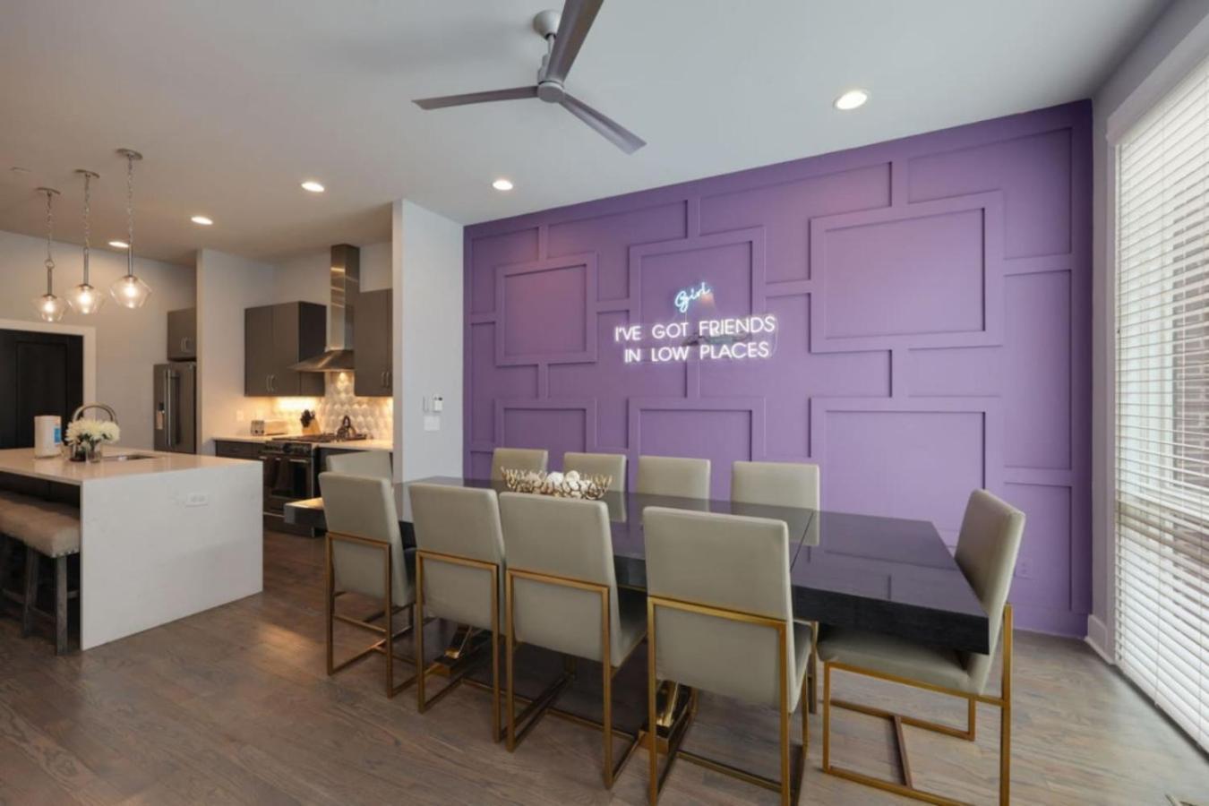 Violet Vogue - Rooftop Patio - Skee-ball Game Holiday home *