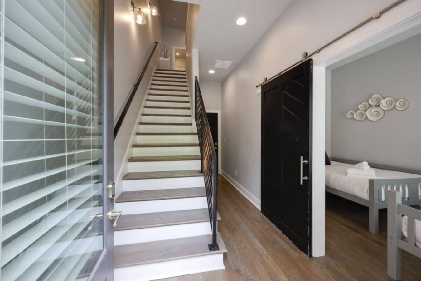 Violet Vogue - Rooftop Patio - Skee-ball Game Nashville