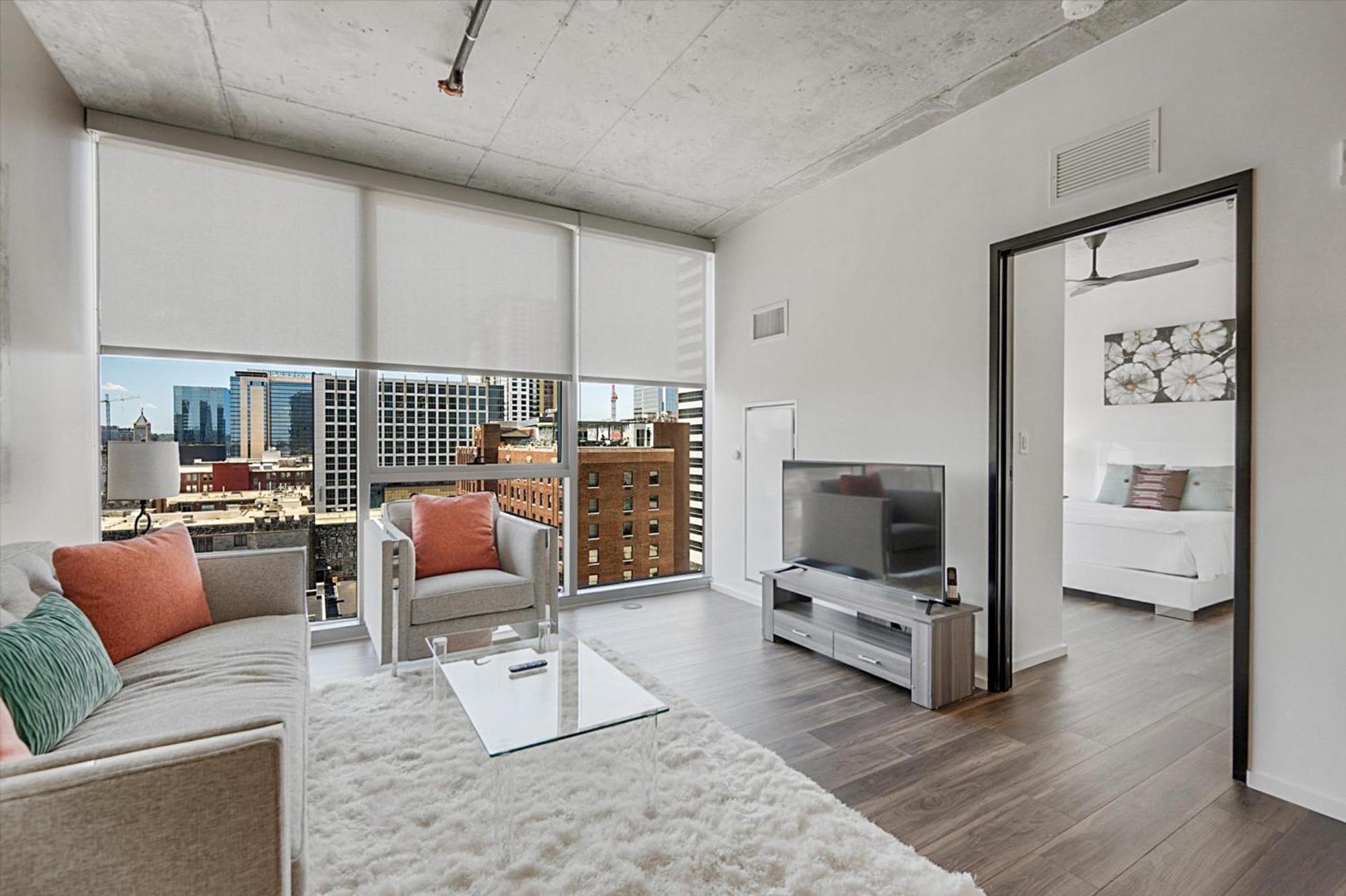 Global Luxury Downtown Nashville