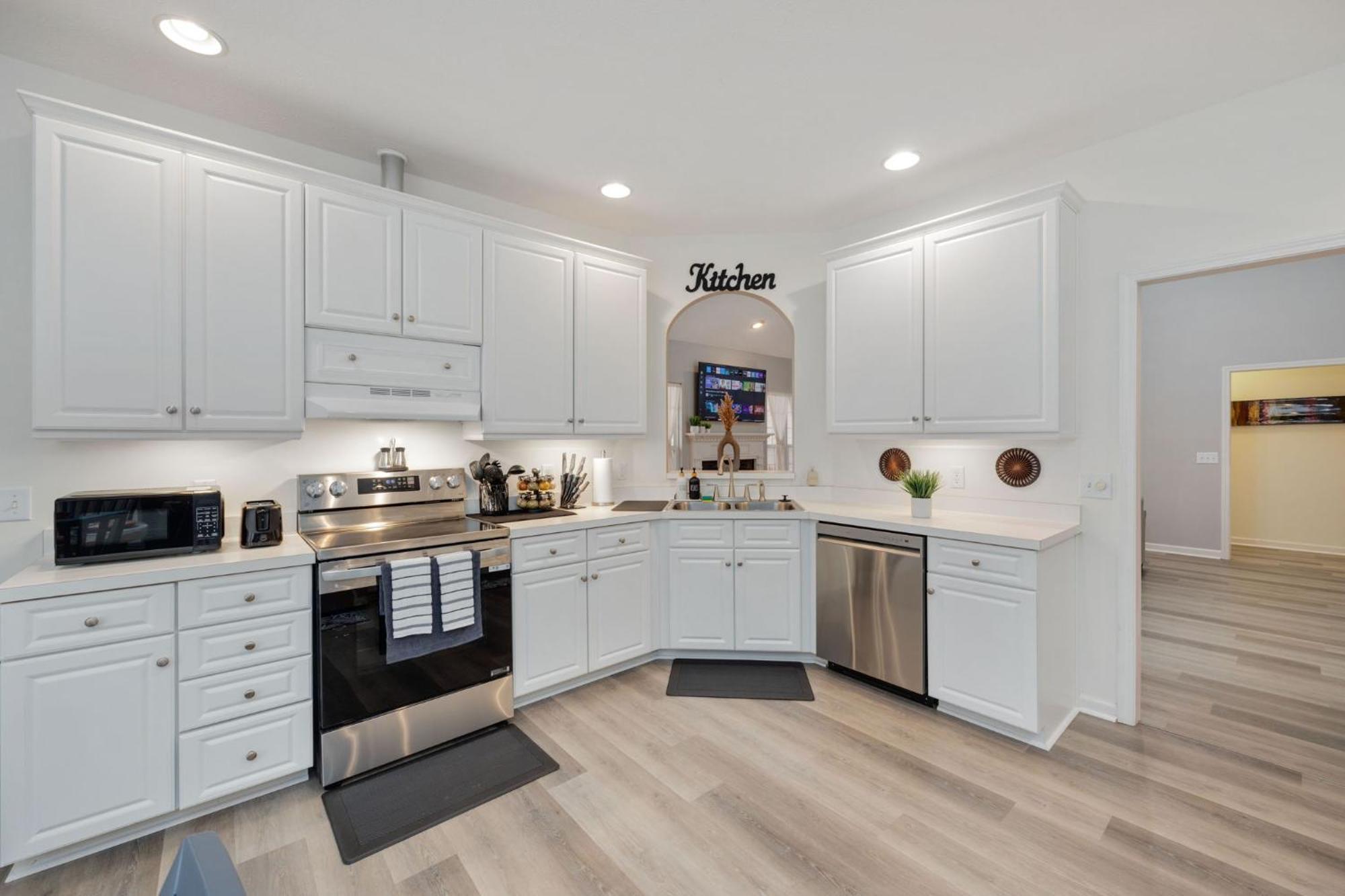 Monthly Rental Property, 30 Plus Days Or More- Send Us A Message For More Details! * Nashville