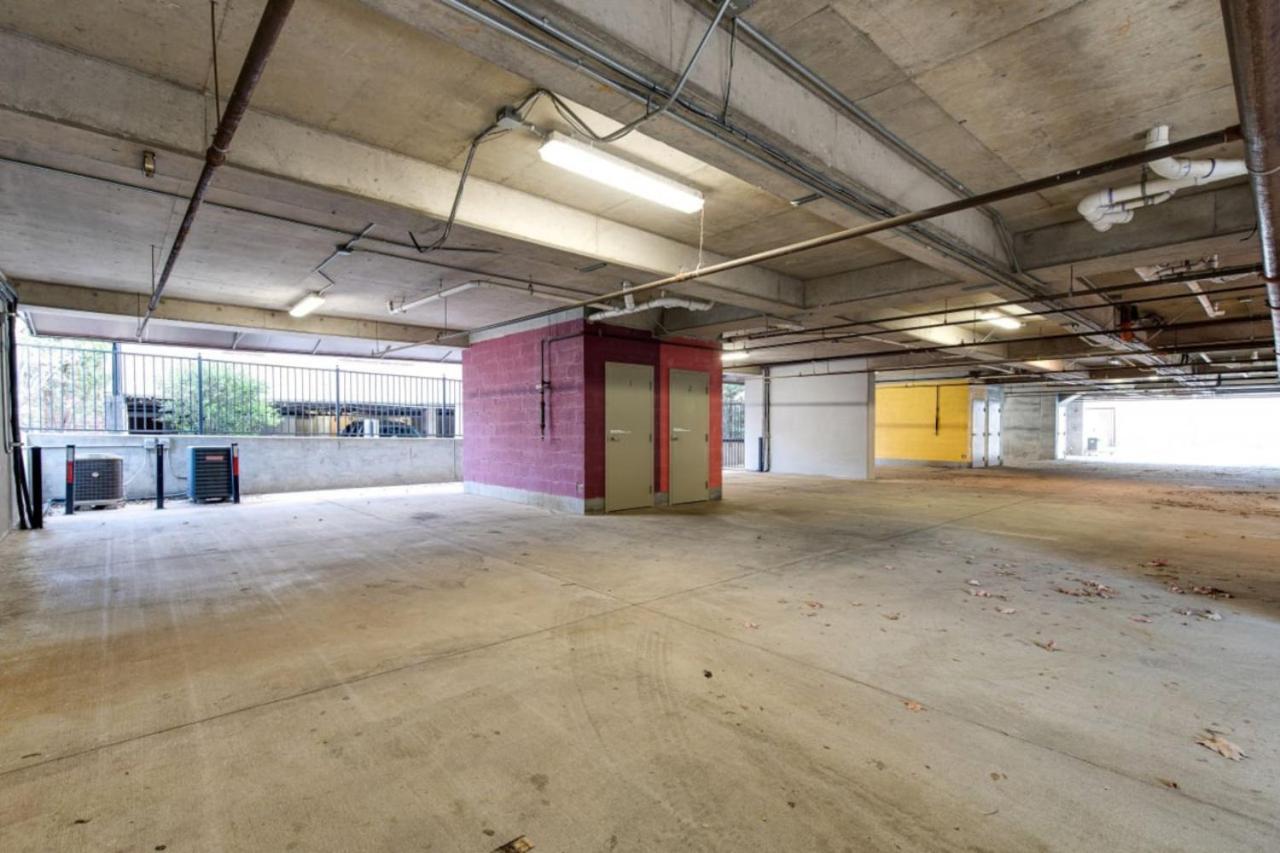 Holiday home Dolly Would - Near Music Row King Beds *