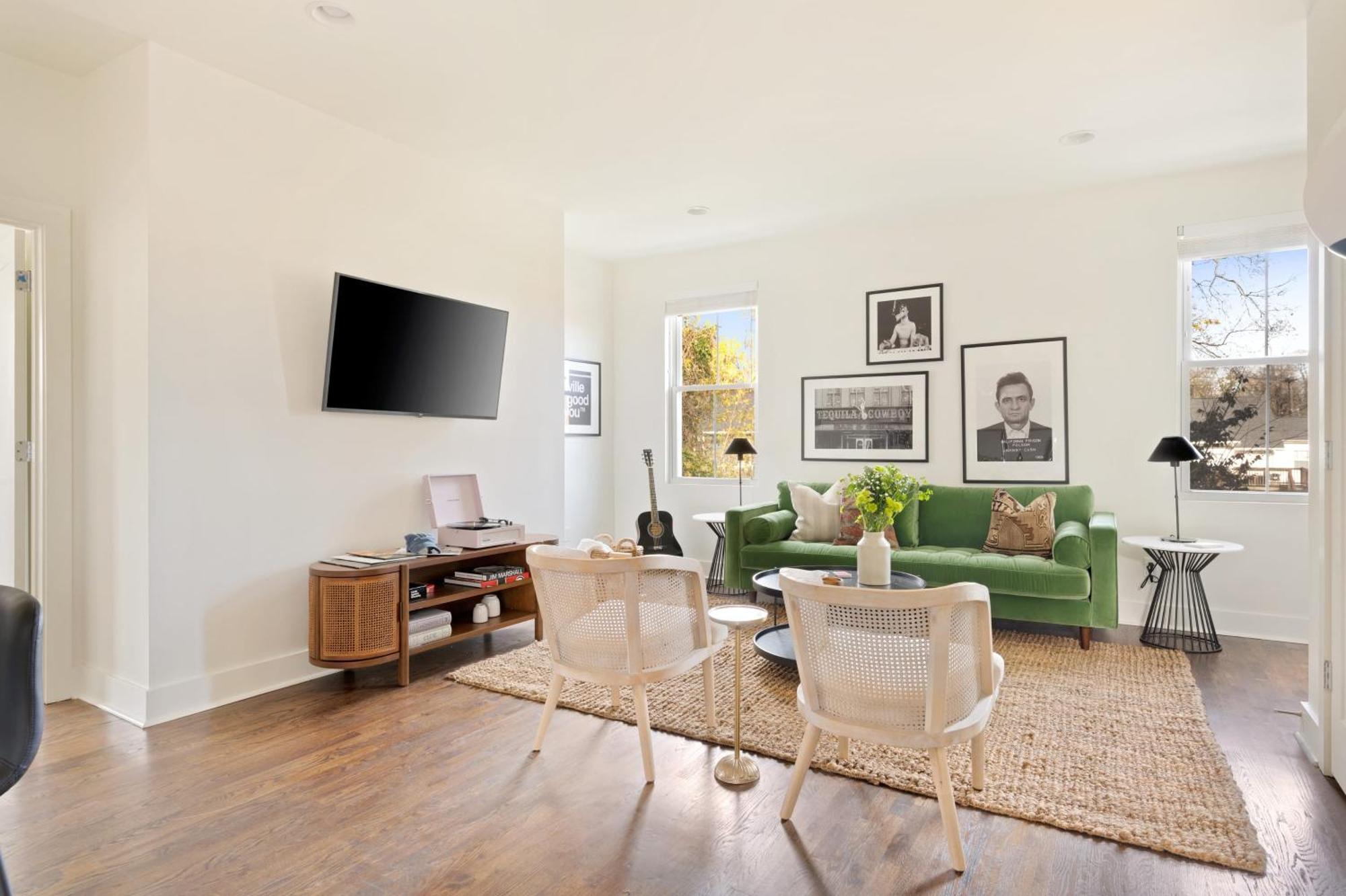 Hart Buyout 5 By Avantstay Two Town House Buyout W Modern Amenities In *
