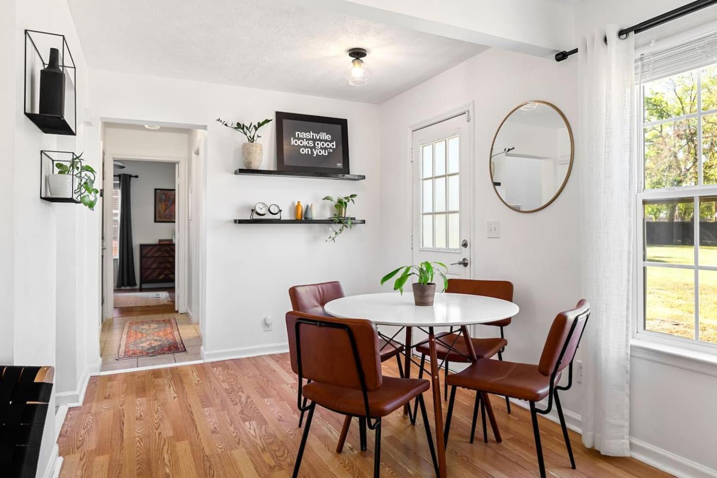 Perfect Sleep 20 Downtown 10 Queen Beds * Nashville