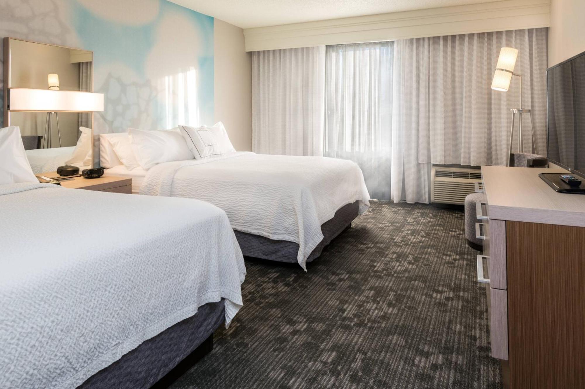 Courtyard By Marriott At Opryland Hotel