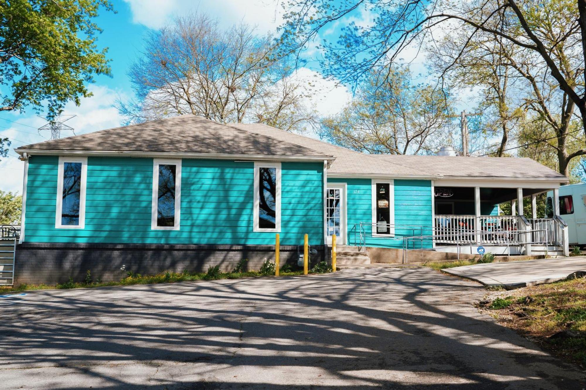 Hotel The Iris Nashville