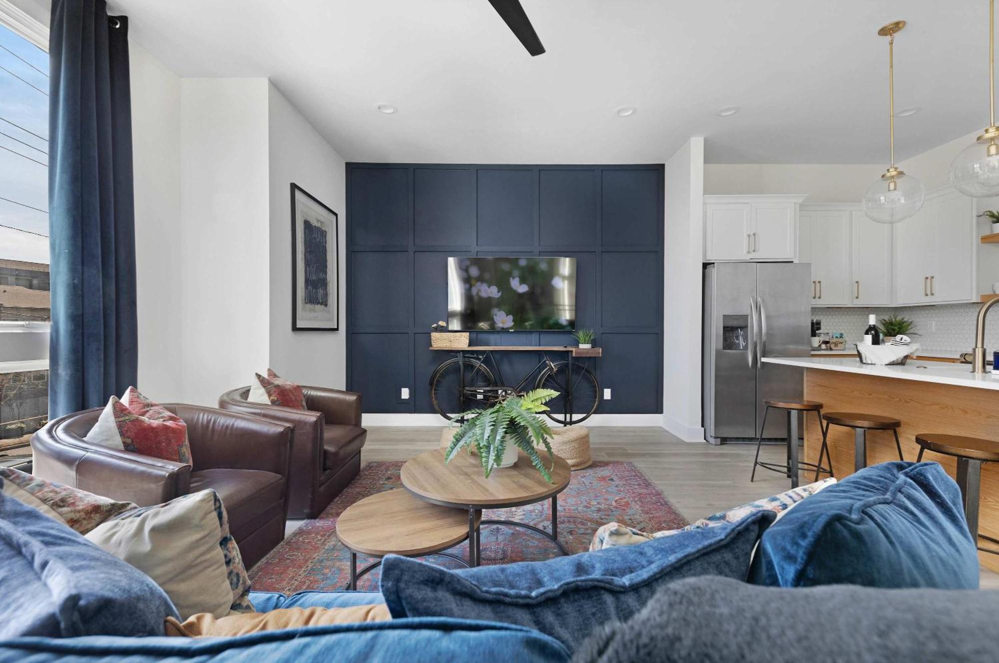 The Trillium - Beautifully Designed With Rooftop