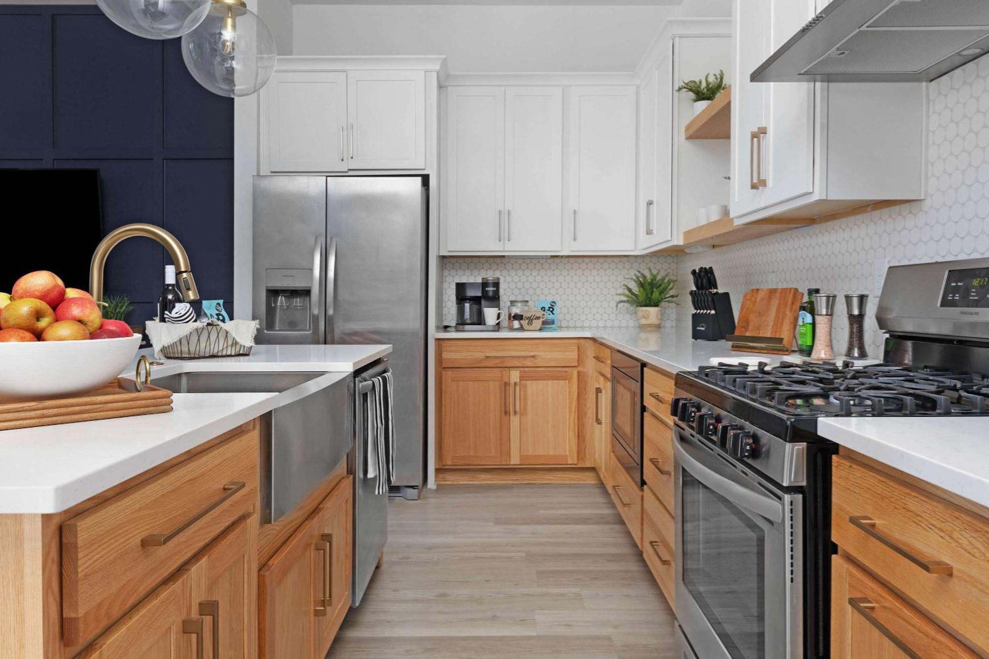 The Trillium - Beautifully Designed With Rooftop *