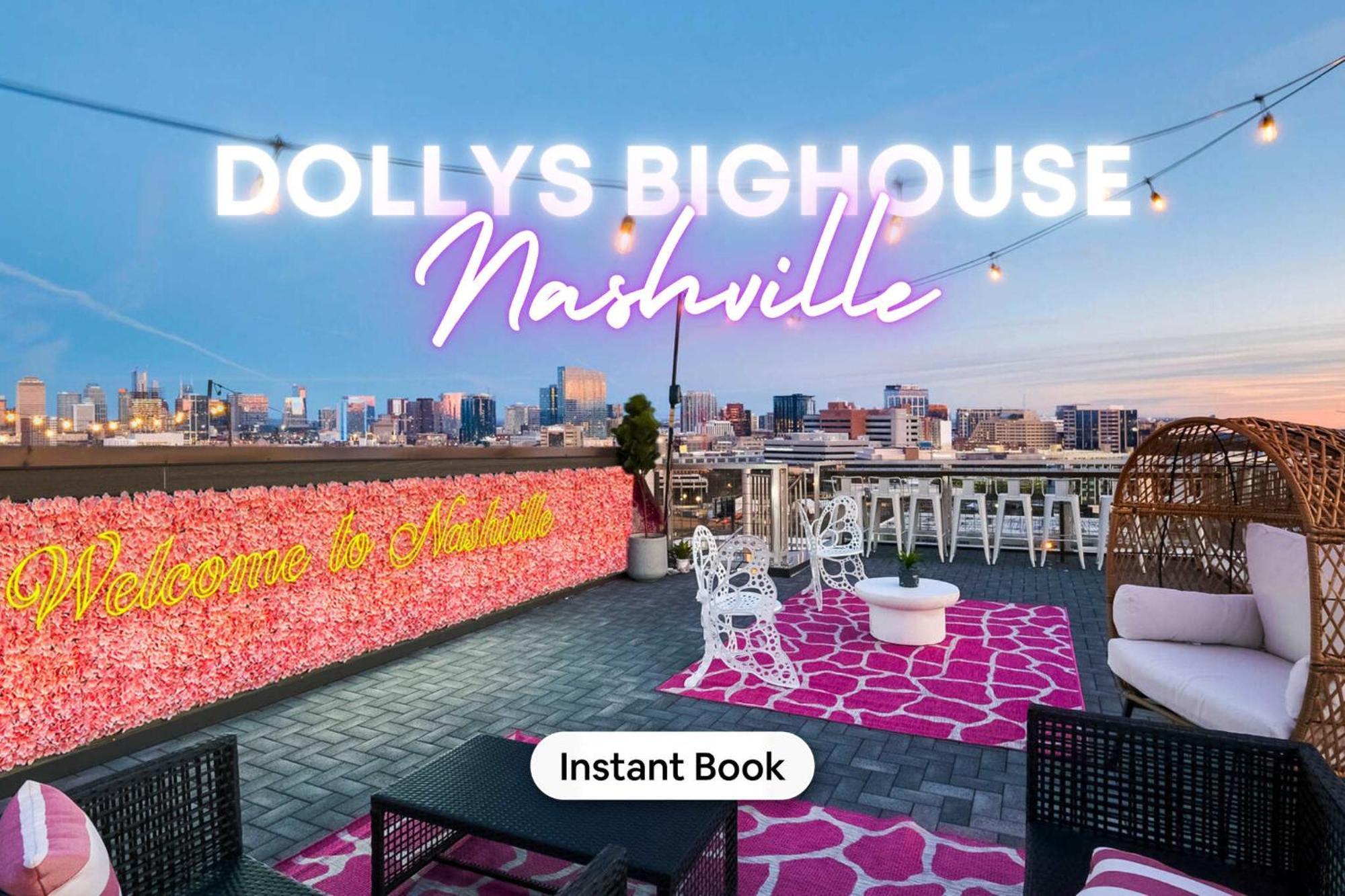 Dolly's Big House - 18 Beds Skydeck Views *