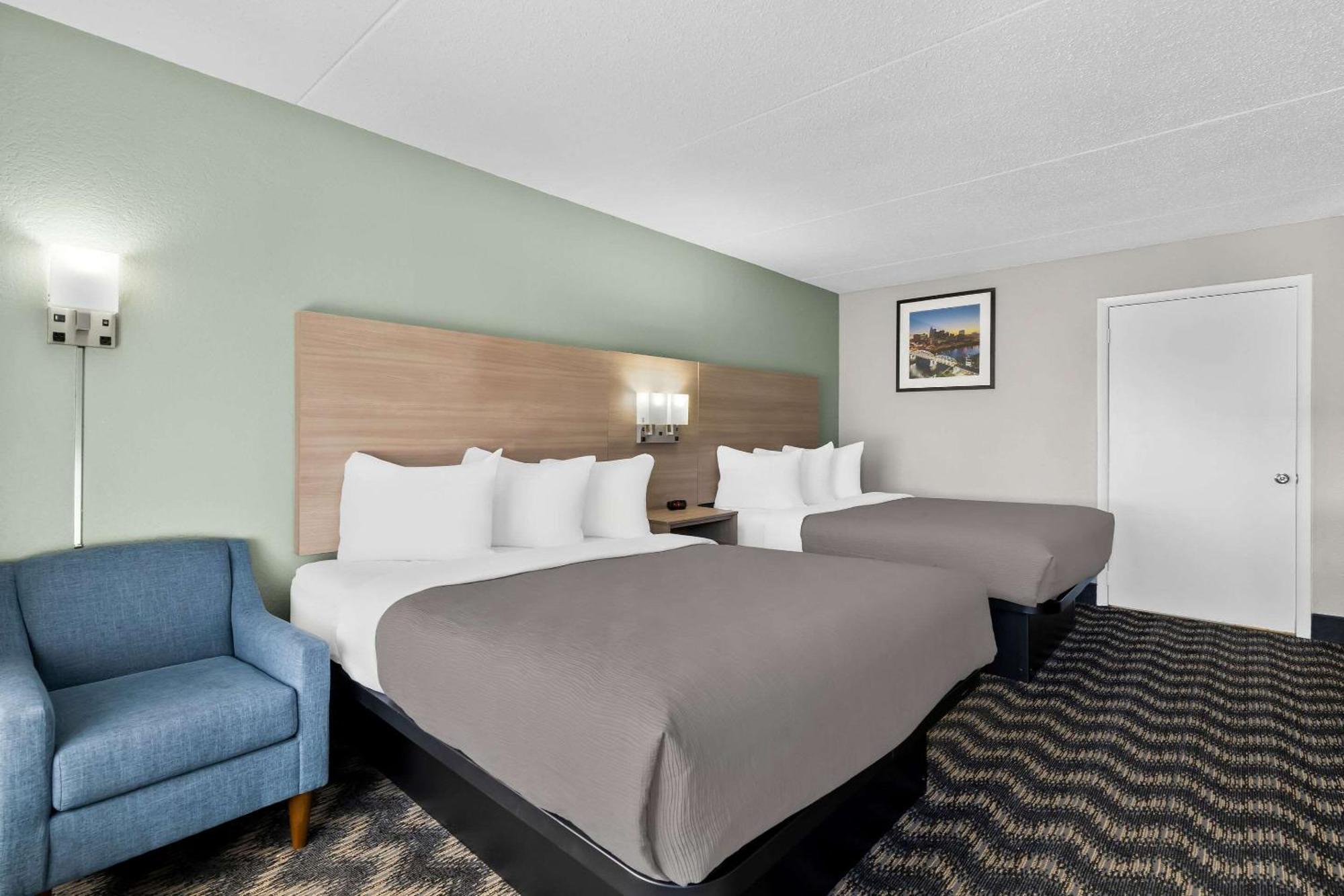 Quality - Opryland Area