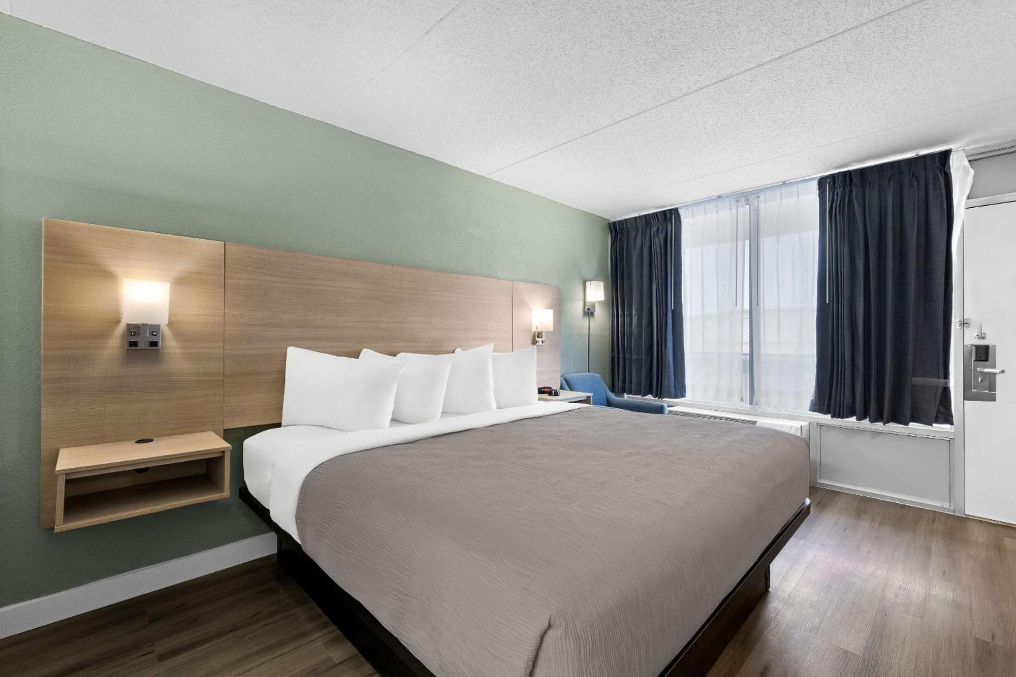 Quality - Opryland Area Inn