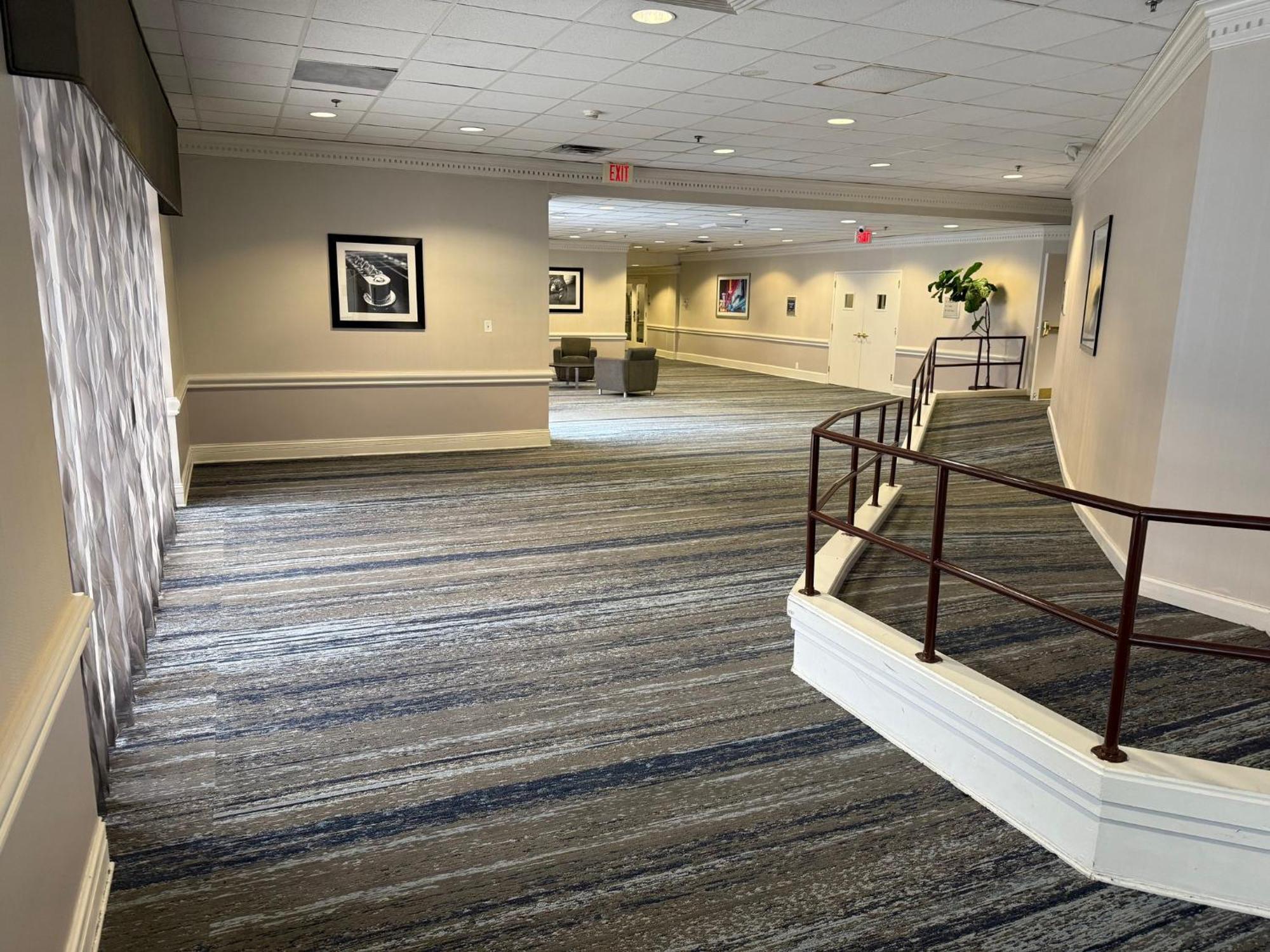 Hotel Express Nashville-downtown - Broadway By Ihg Nashville