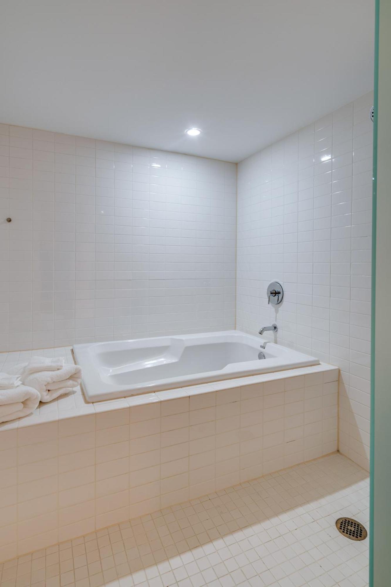 5m102 Two-story 2br 2ba Work Live Holiday home