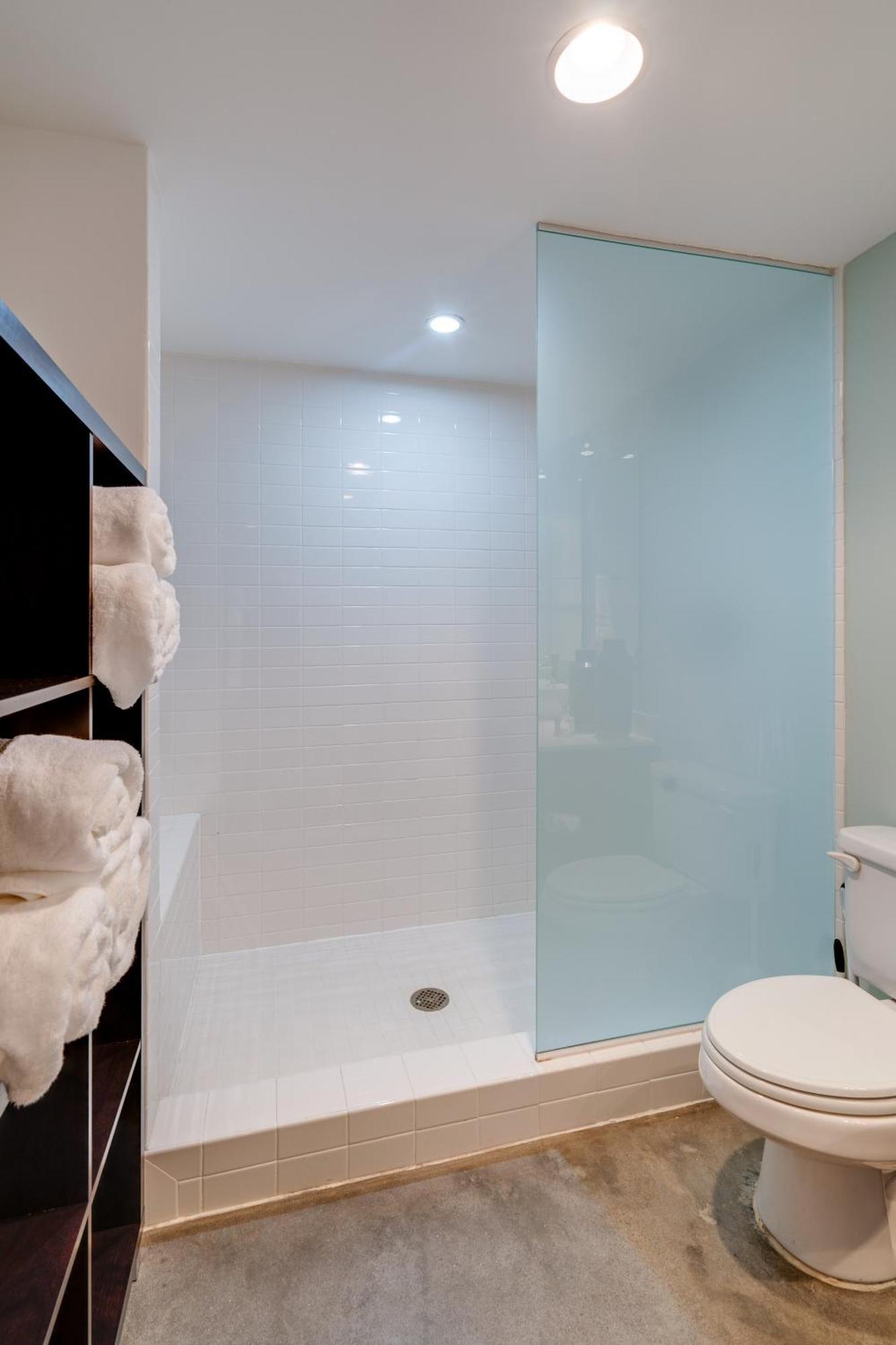 Holiday home 5m102 Two-story 2br 2ba Work Live Nashville