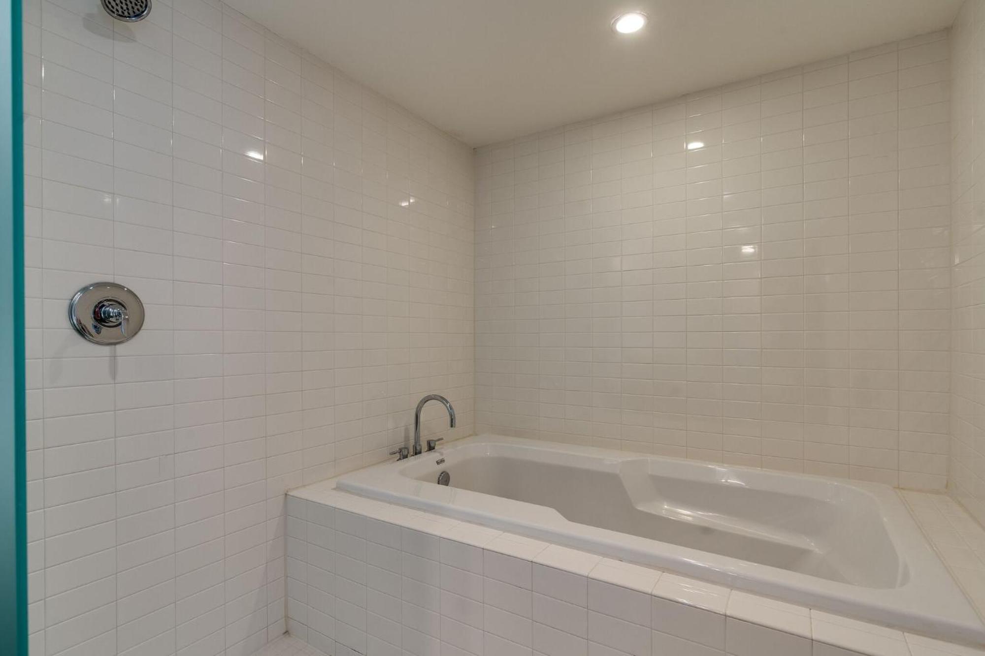 Holiday home 5m106- Spacious Chic 1br East Loft *