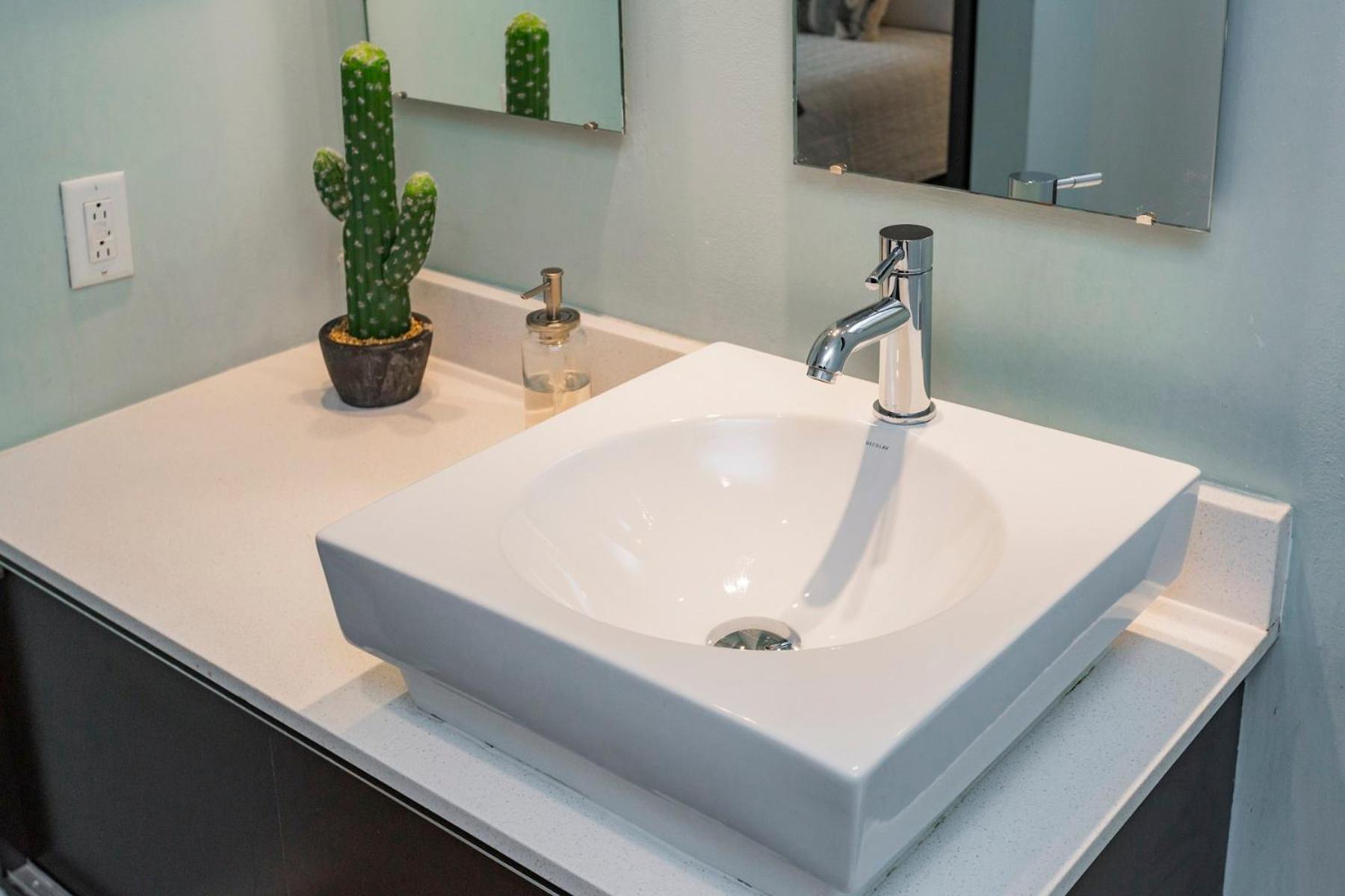 5m412- Sophisticated 1br * Nashville