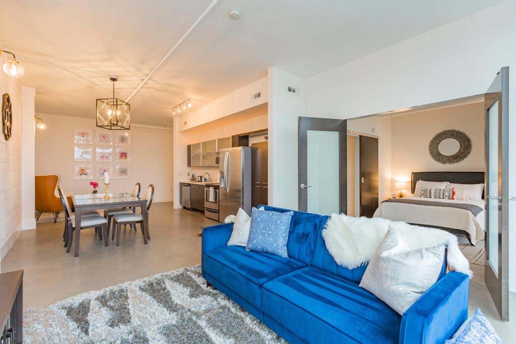 5m412- Sophisticated 1br Holiday home