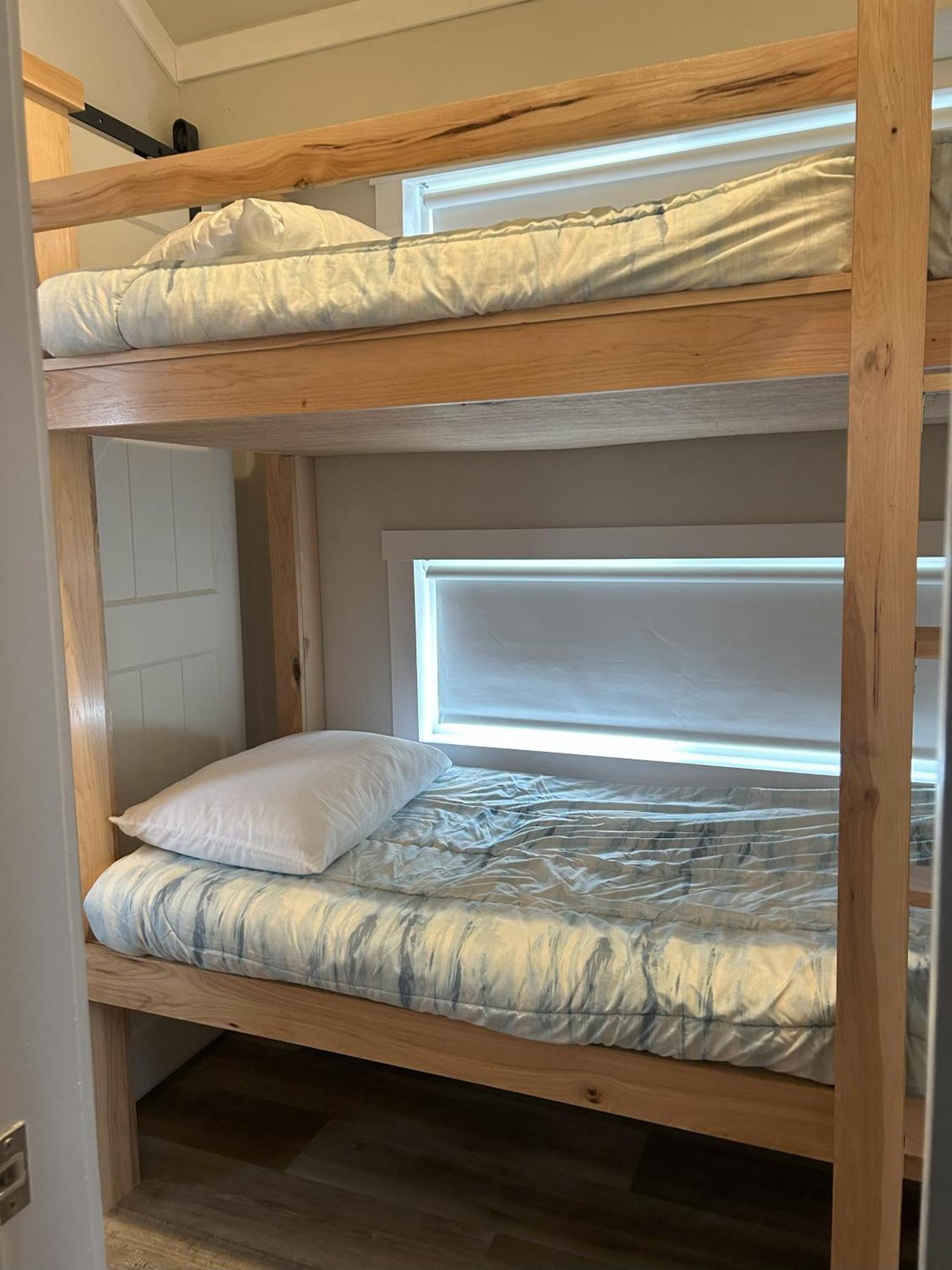Four Corners Rv *