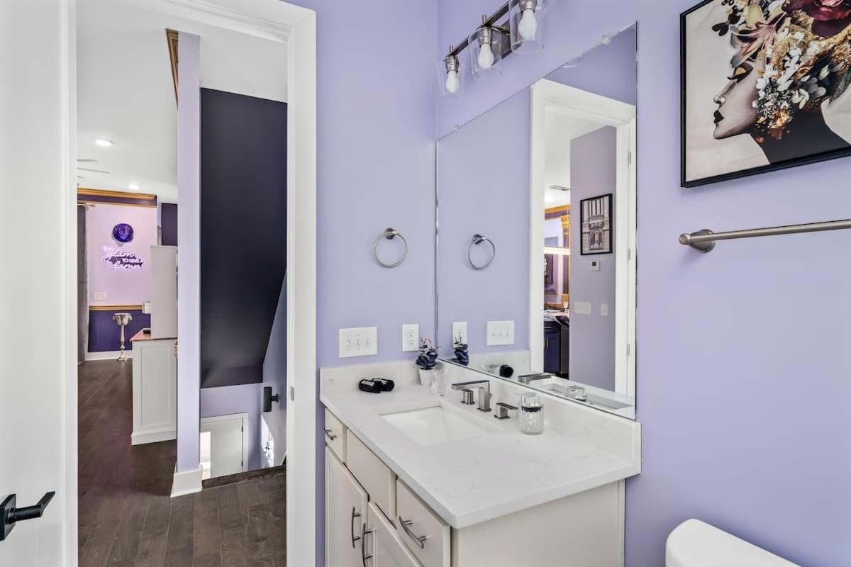 Diva Glam - Luxe - Dt 2miles - 8 Q Beds - Wow Holiday home *