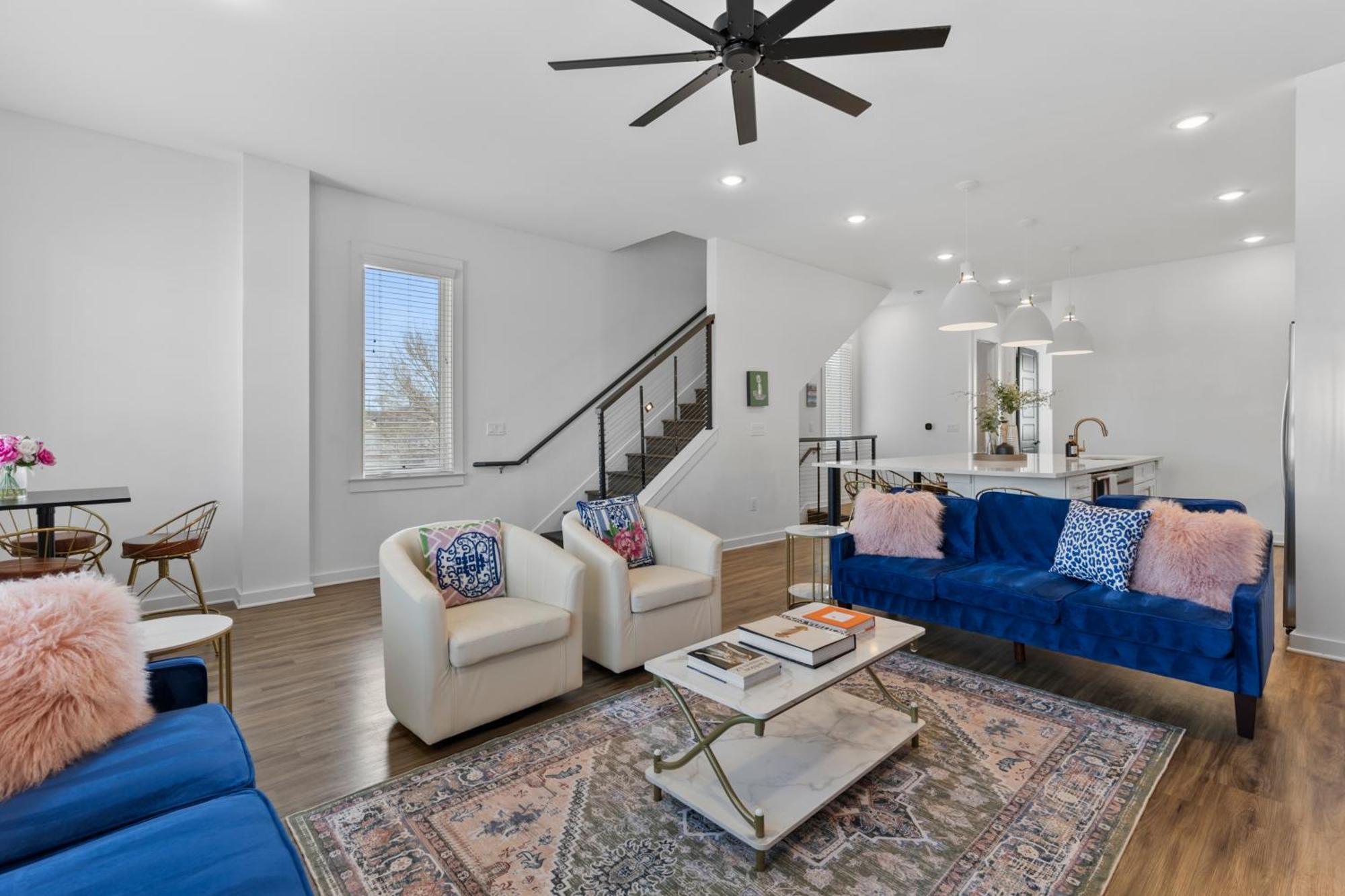 Holiday home 3 Miles To Broadway -garage, Patio, Walk To Shops