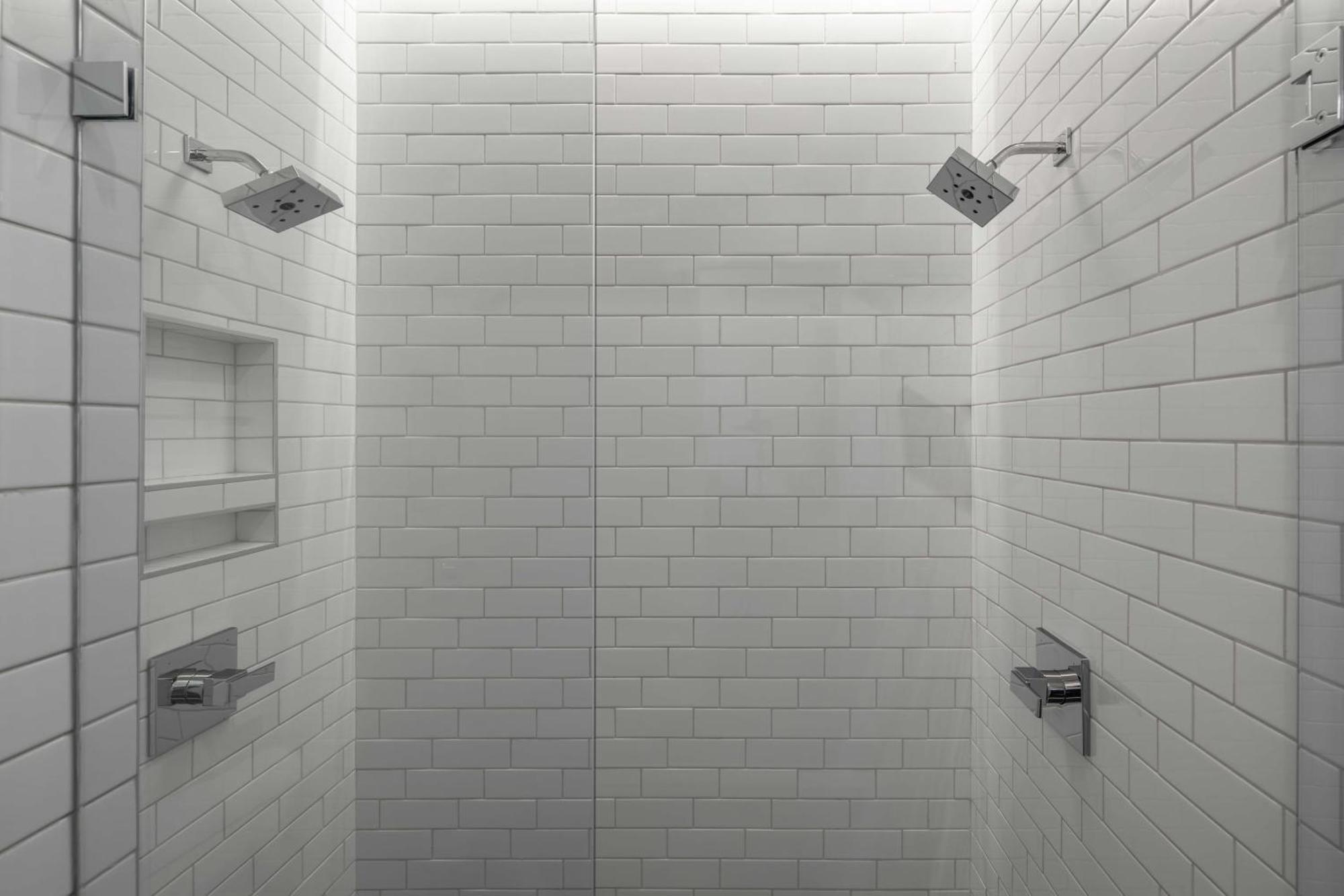 Apartment 121 Floor 2 Buyout By Avantstay Entire Second Floor Buyout Of 121 Sleeps 18 Nashville