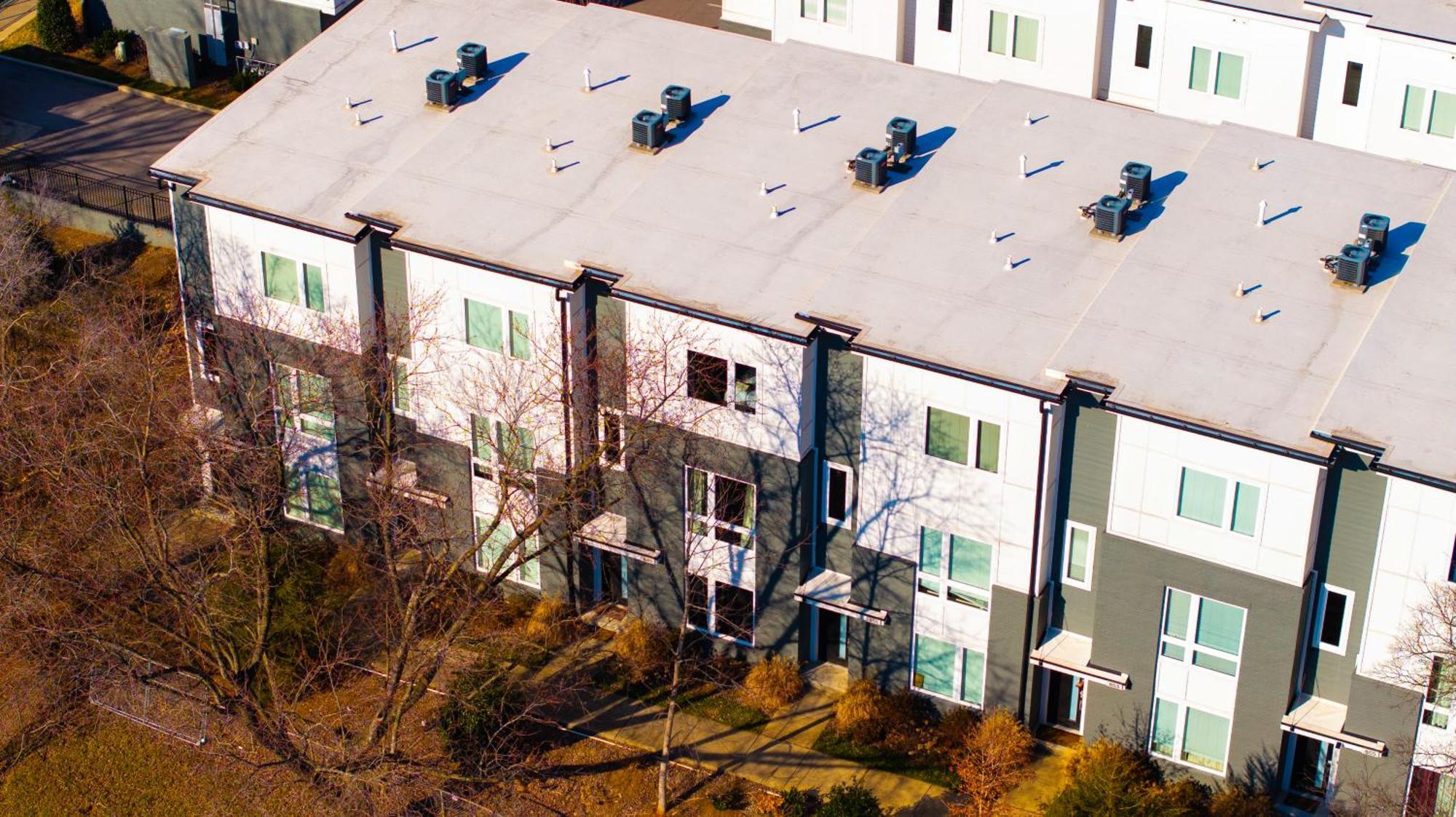 615 Vibe East Getaway 3 Miles To Downtown Holiday home *