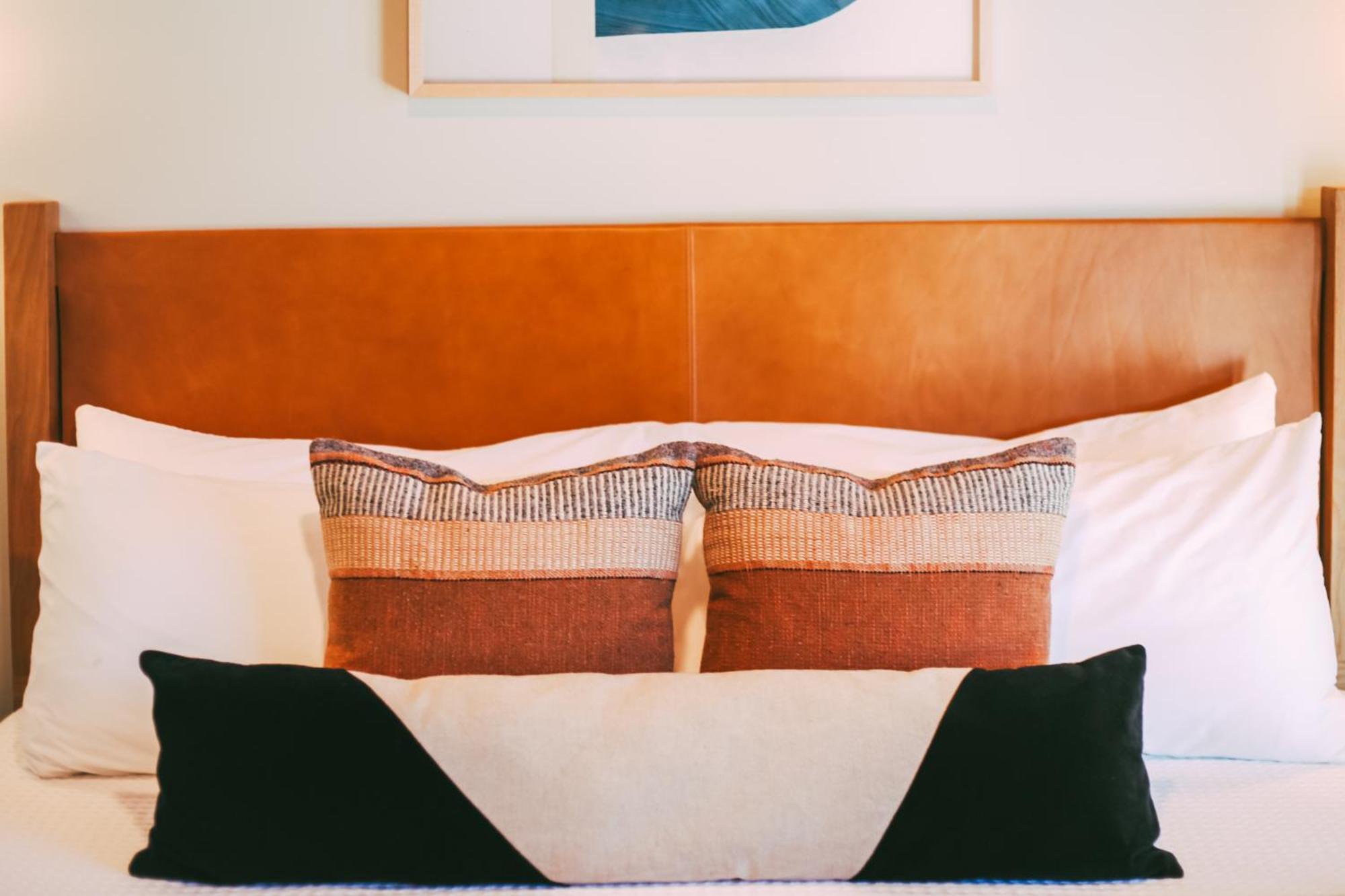 Laylas Retreat With Pool Walk To Broadway Nashville