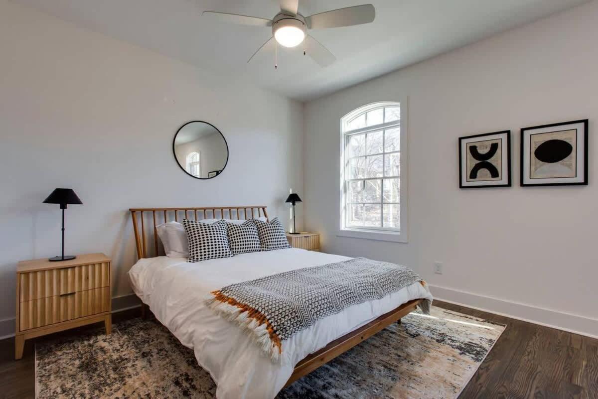 Holiday home West End Dreams-2 Homes-6 Mins To Broadway Nashville