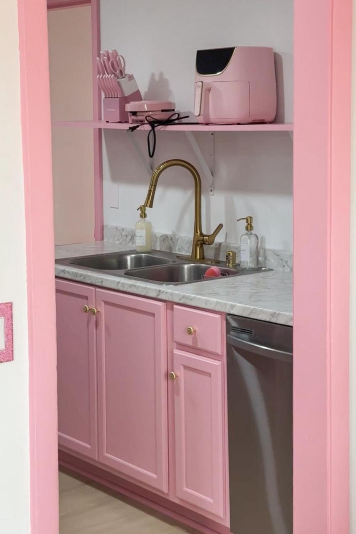 Pink - Girls' Trip, 12 Min To Broadway Holiday home
