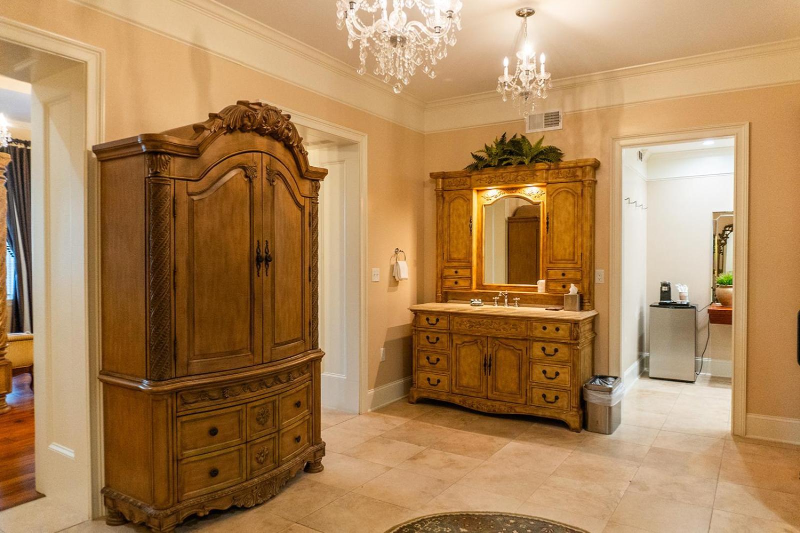 Belle Air Mansion And Bed & Breakfast 4*