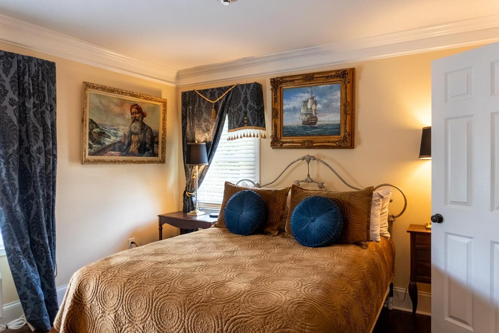 Belle Air Mansion And Bed & Breakfast Nashville